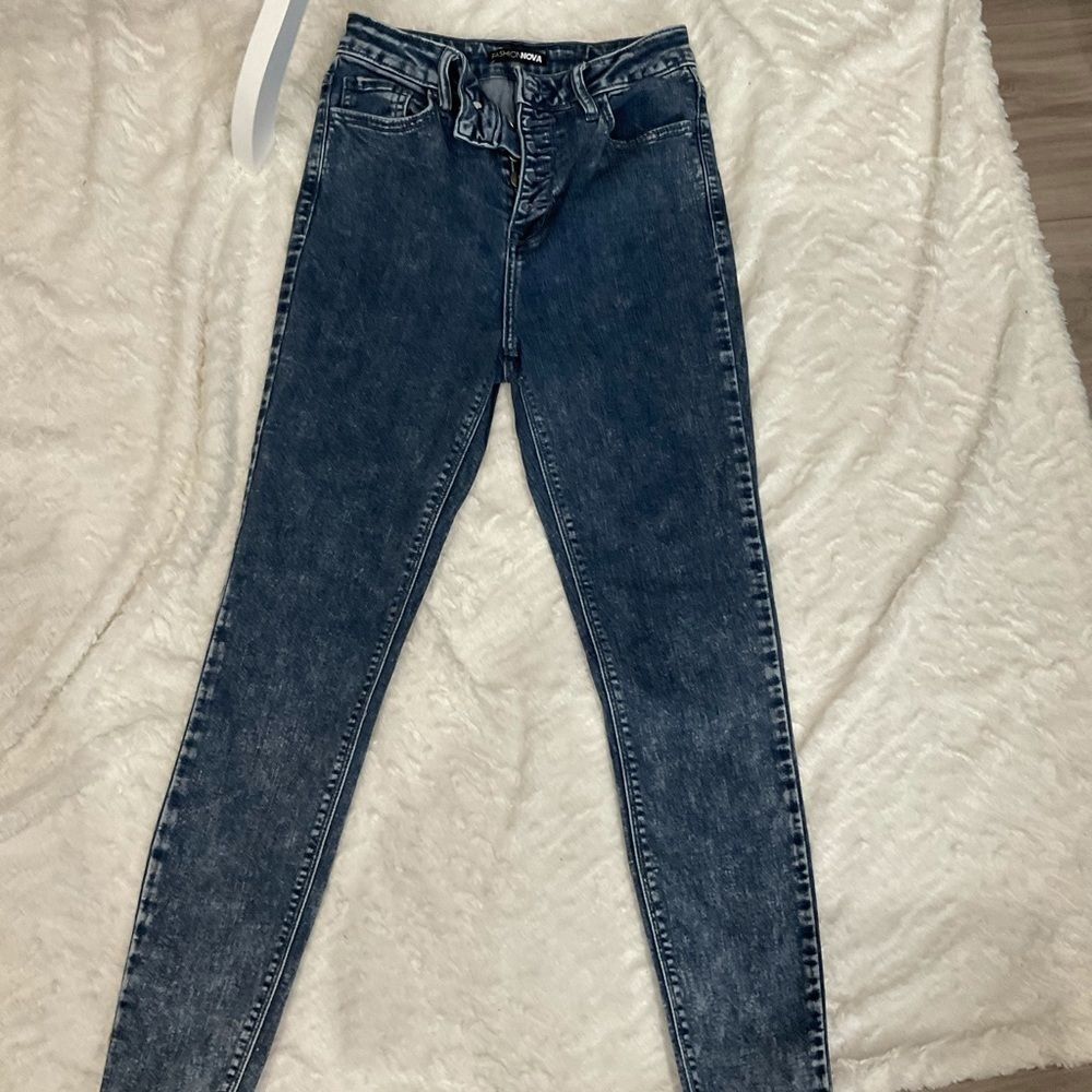 77 Jeans